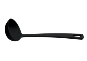 Cucharón en nylon color negro, modelo UTILITA TRAMONTINA